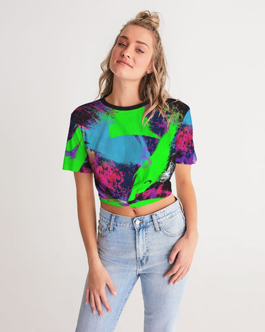 "Sip & Sketch" Twist-Front Cropped Tee